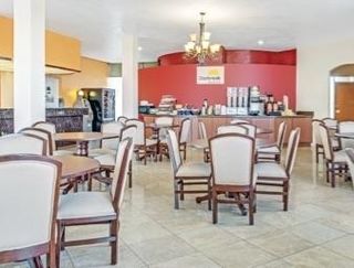 Hotel Red Lion & Downtown
